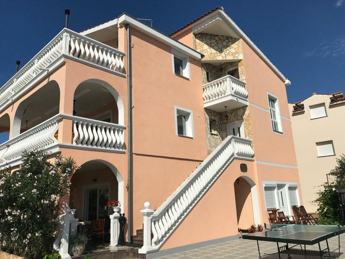 Apartments Villa Dolmar Водице Экстерьер фото