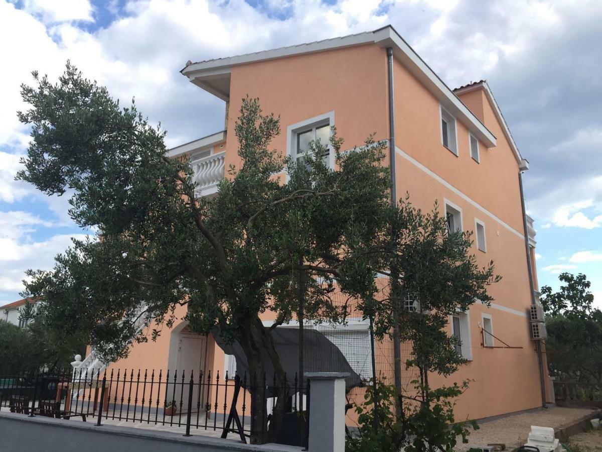 Apartments Villa Dolmar Водице Экстерьер фото